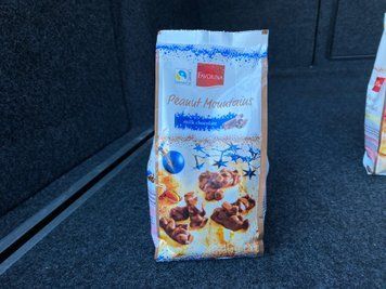 Nuts in Milk Chocolate 250g