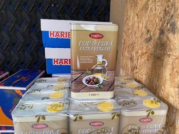 EXTRA VERGINE olive oil, square bottle, 1 litre